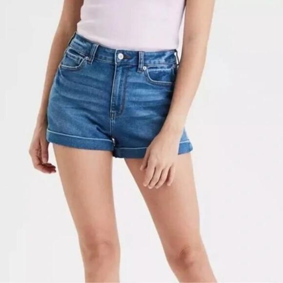 American Eagle High Rise Mom Short - Picture 1 of 9